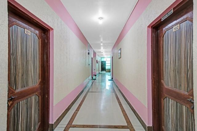 Hotel Grand City Heart Srinagar  Exterior photo